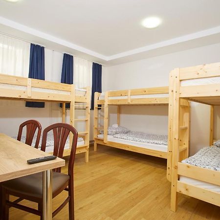 Hostel Delalut Ravne na Koroskem 外观 照片